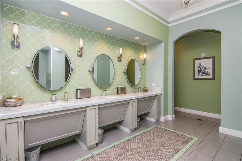 7286 Saona CT photo 47