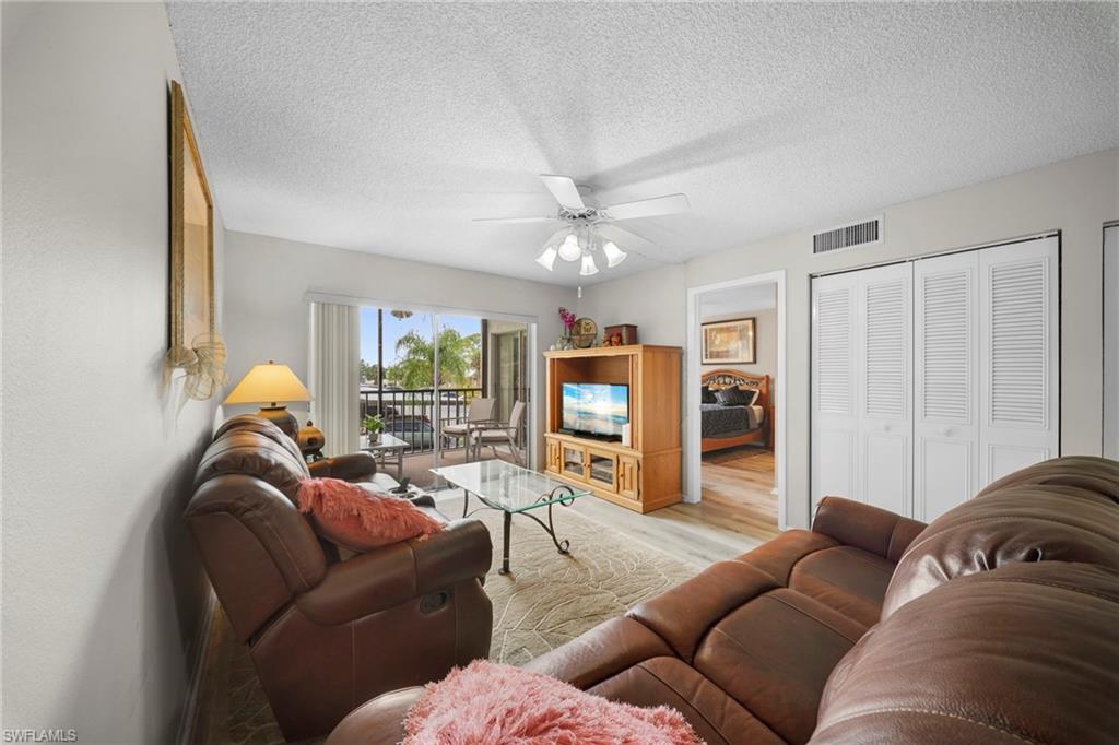 2111 Barkeley LN 10 photo 7