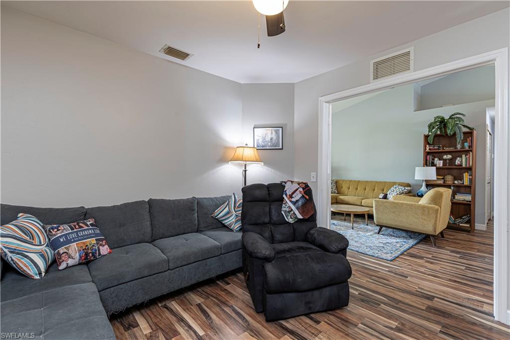4140 8th CT photo 12