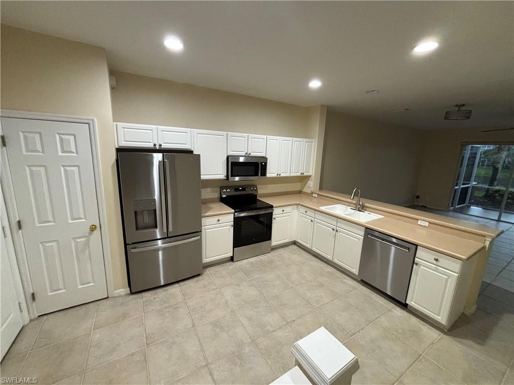 8271 Village Edge CIR 5
