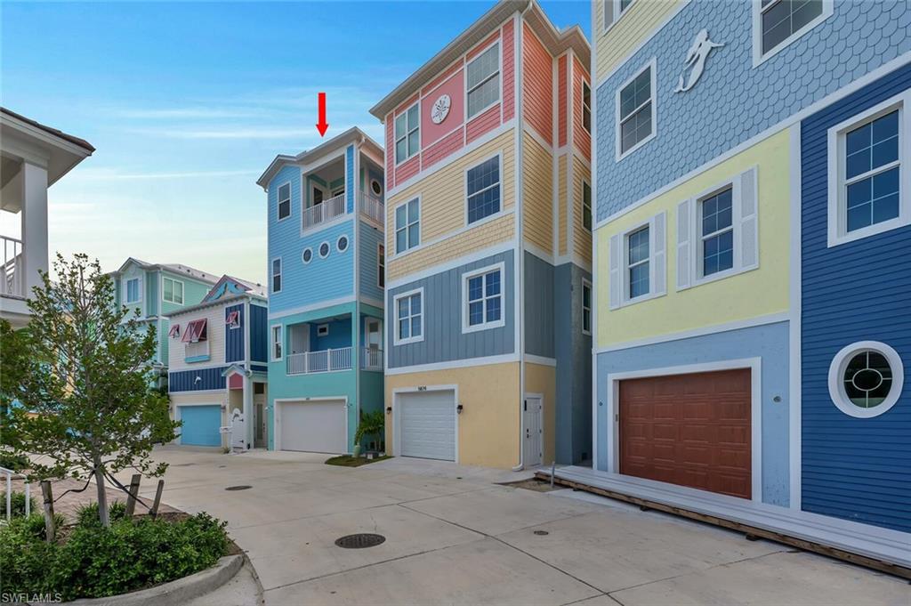 funky fish house row