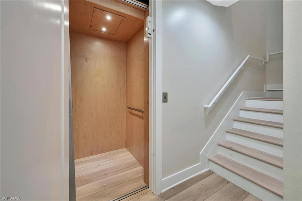 Private Elevator