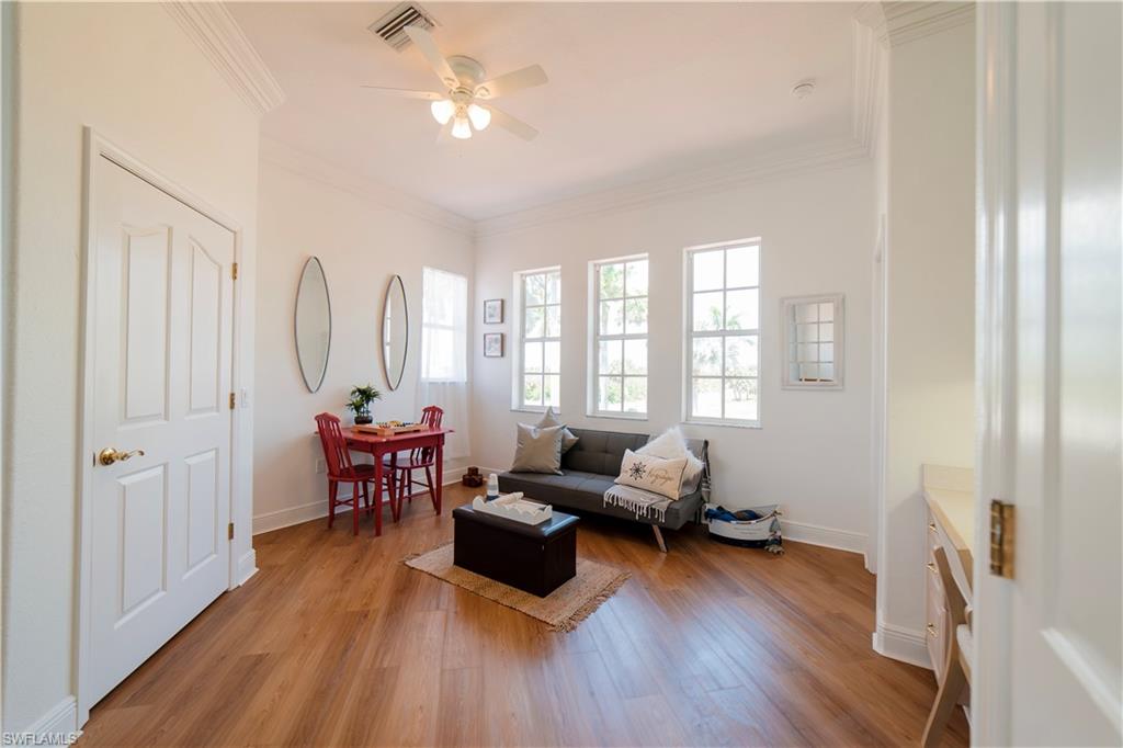 Loft Bonus/Game Den Room