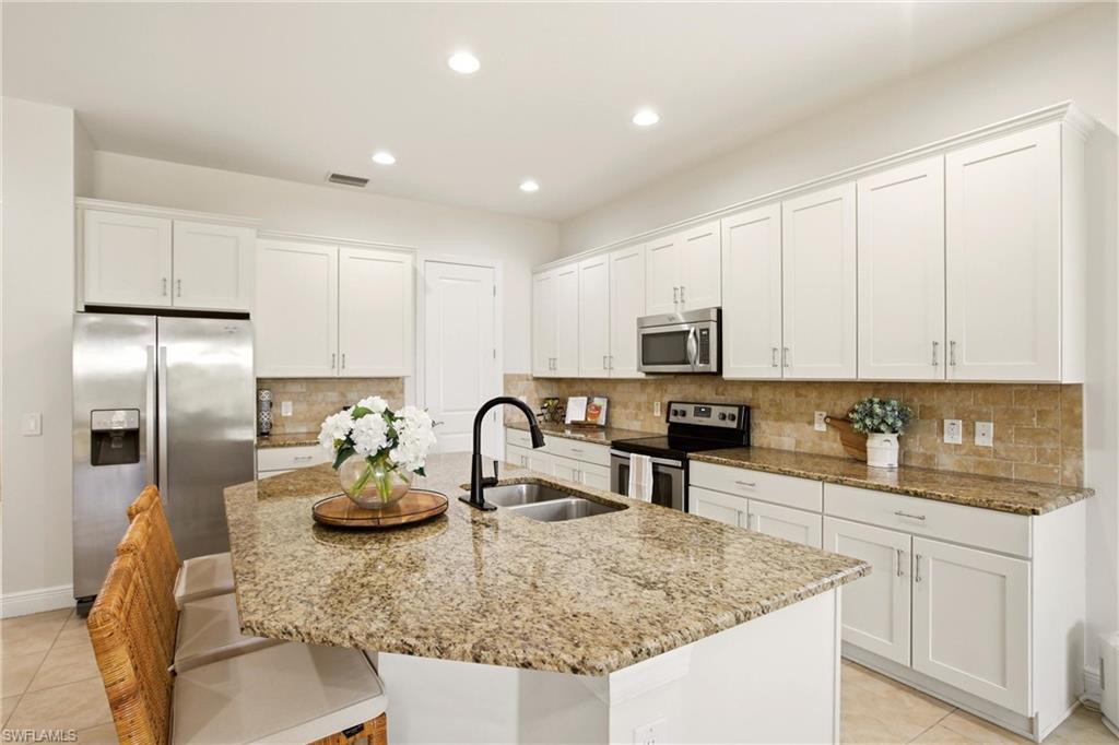 10604 Essex Square BLVD photo 12