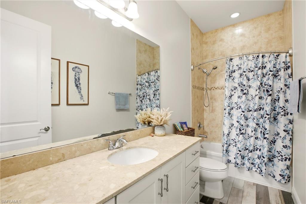 2nd Bathroom