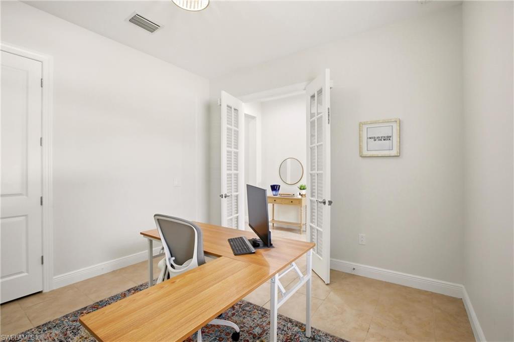 Office / 4th Bedroom