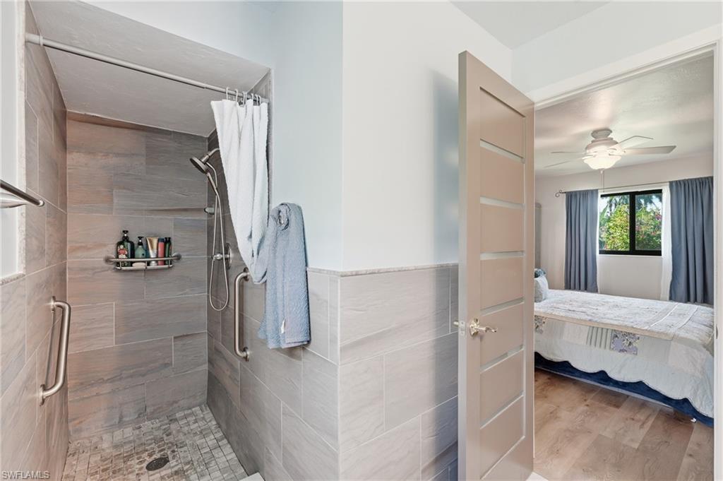 2501 SW 52nd TER photo 22