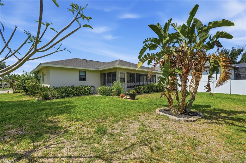 2501 SW 52nd TER photo 33