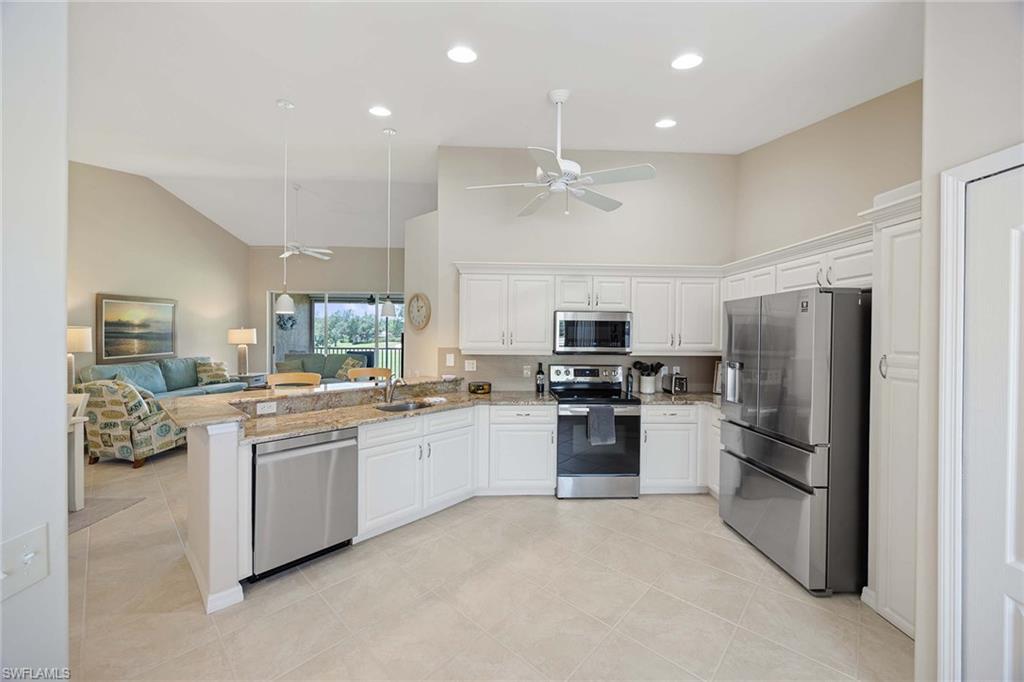9030 Spring Run BLVD 508 photo 12