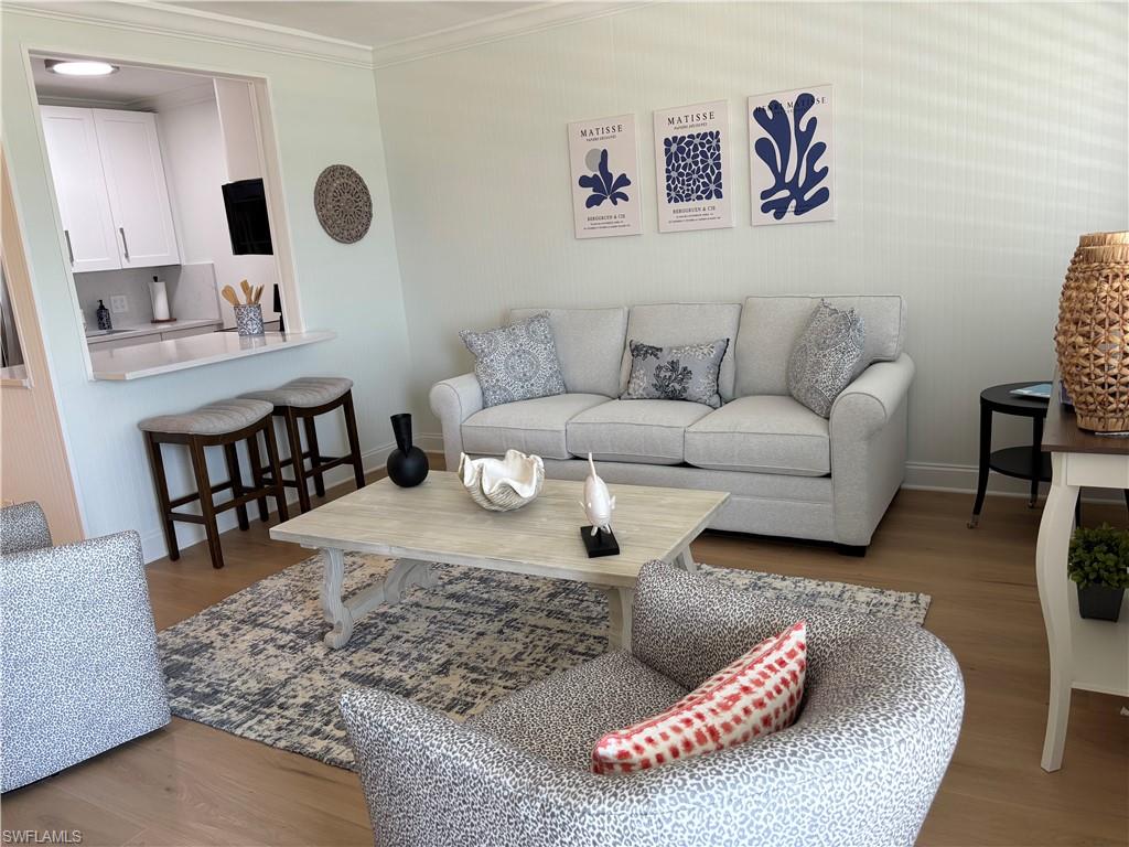 Tastefully decorated with coastal / comfortable style