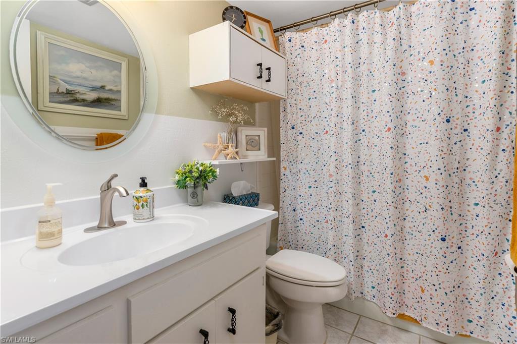 200 Valley Stream DR 4B photo 9