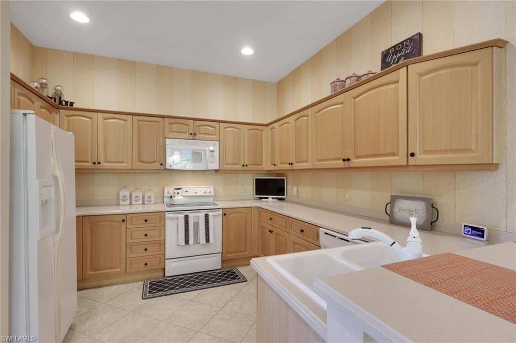 4501 Cardinal Cove LN photo 7