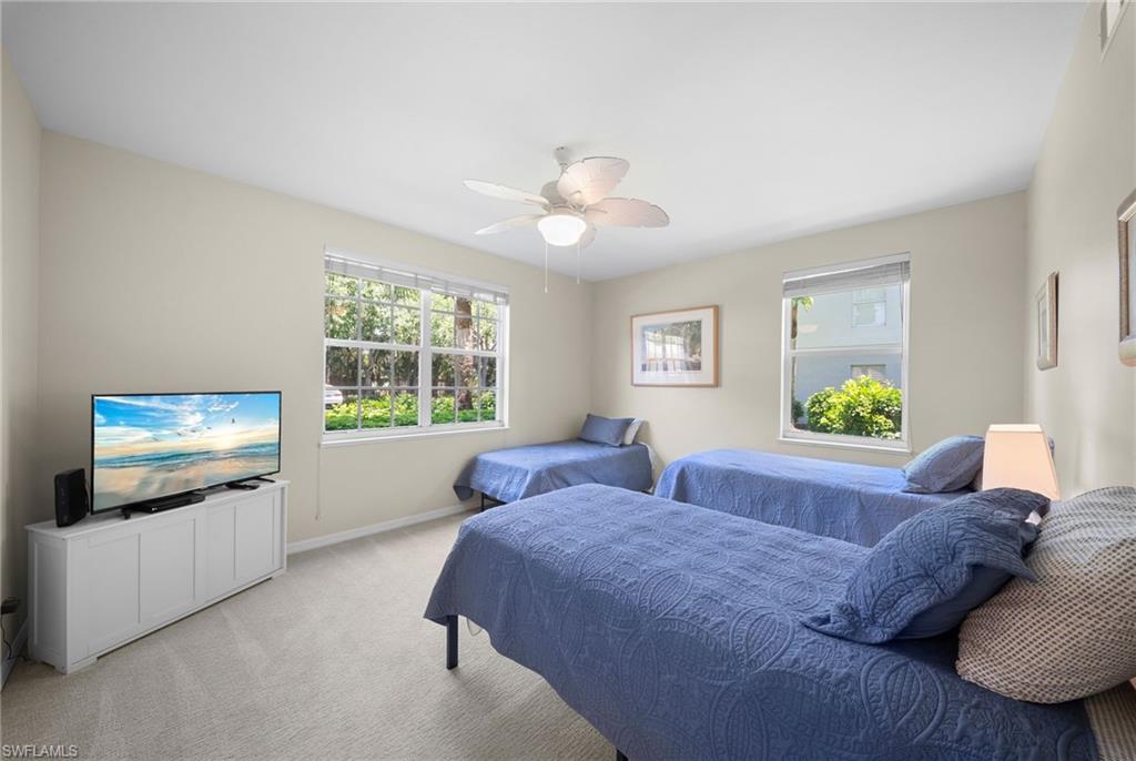 760 Waterford DR #101 photo 38