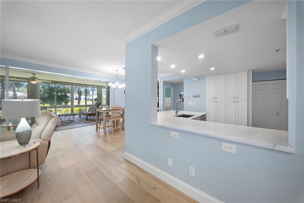 760 Waterford DR #101 photo 15