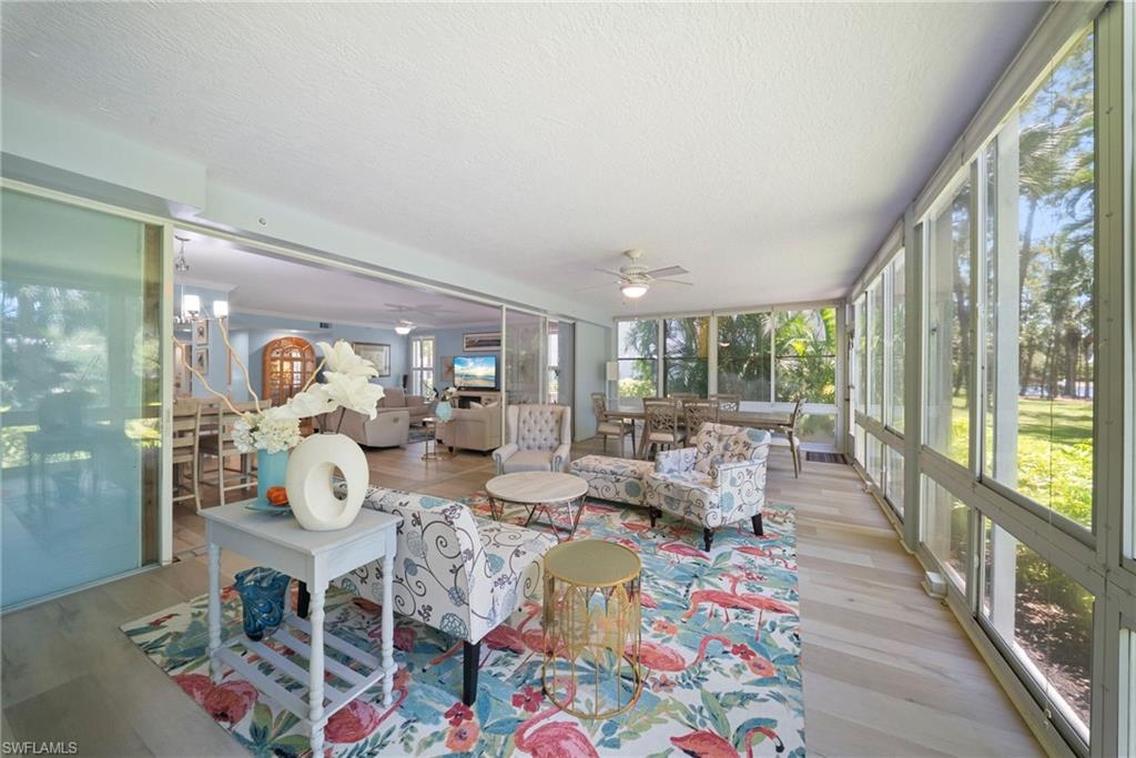 760 Waterford DR #101 photo 29
