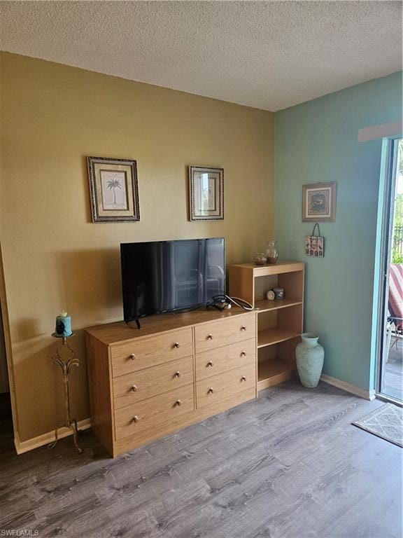 6777 Winkler RD 168 photo 9