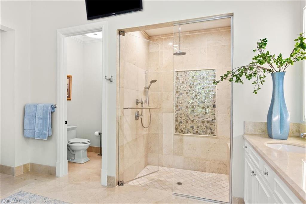 2220 Residence CIR photo 21