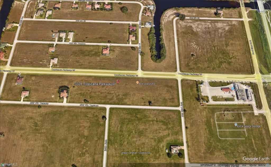 Aerial map of property and surrounding area