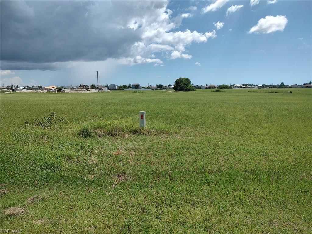 View of undeveloped land featuring rural landscape