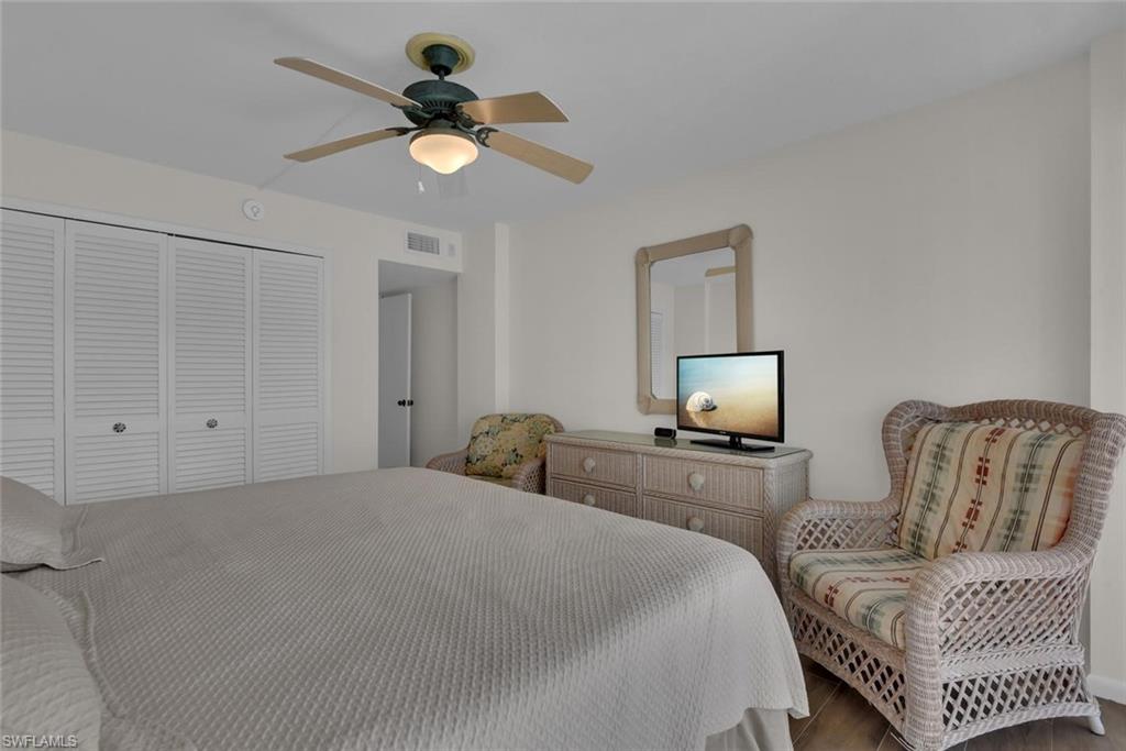 1300 Gulf Shore BLVD N 205 photo 12