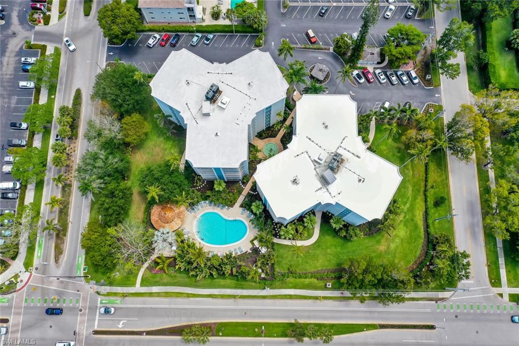 1300 Gulf Shore BLVD N 205 photo 22