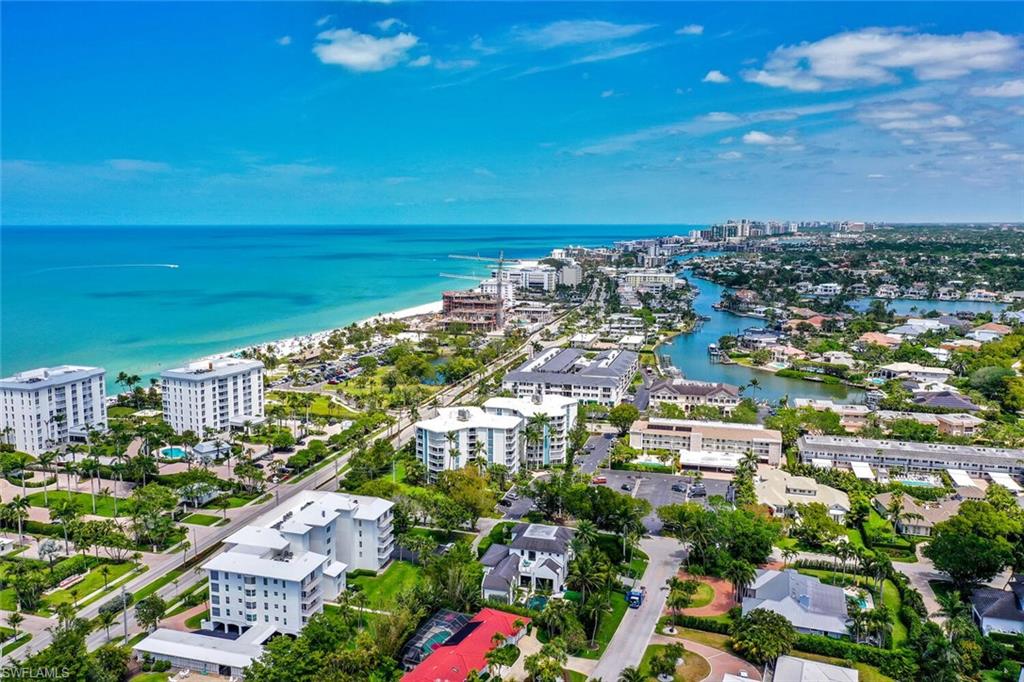 1300 Gulf Shore BLVD N 205 photo 19