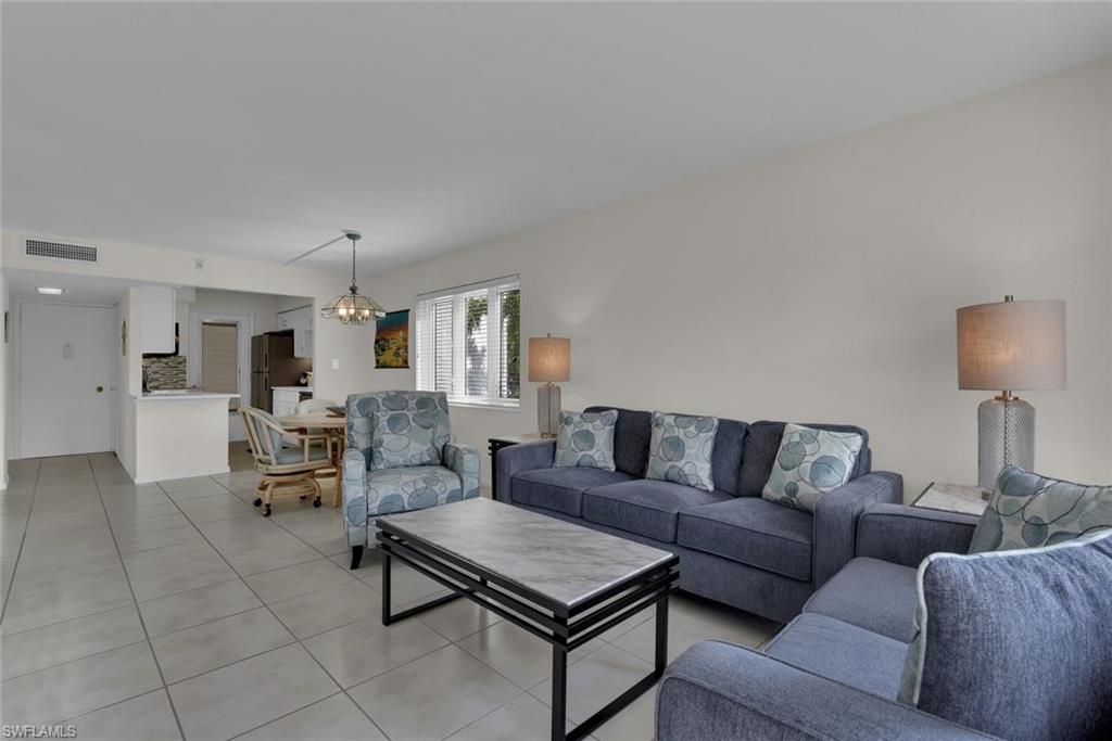 1300 Gulf Shore BLVD N 205 photo 8