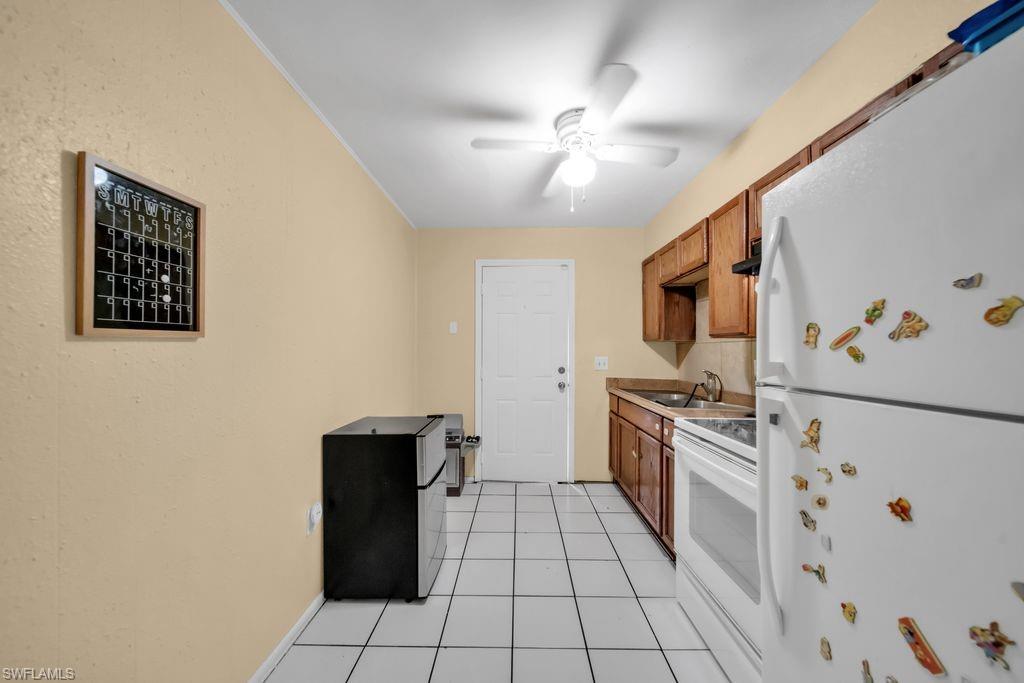 1840 Lafayette ST photo 18