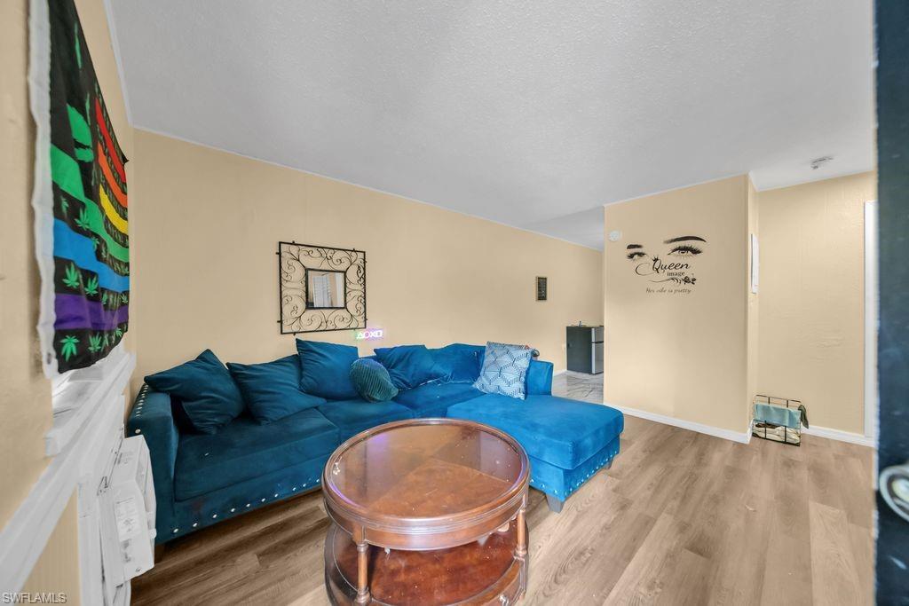 1840 Lafayette ST photo 21