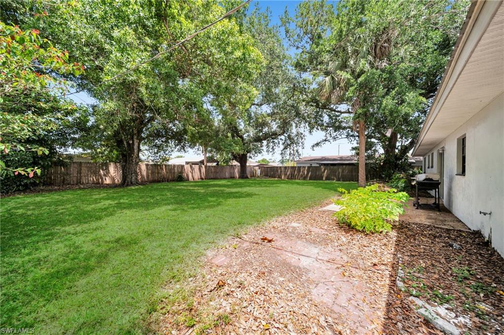 2085 E Tobago CIR photo 26