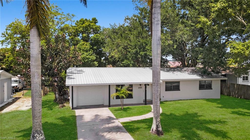 2085 E Tobago CIR photo 28