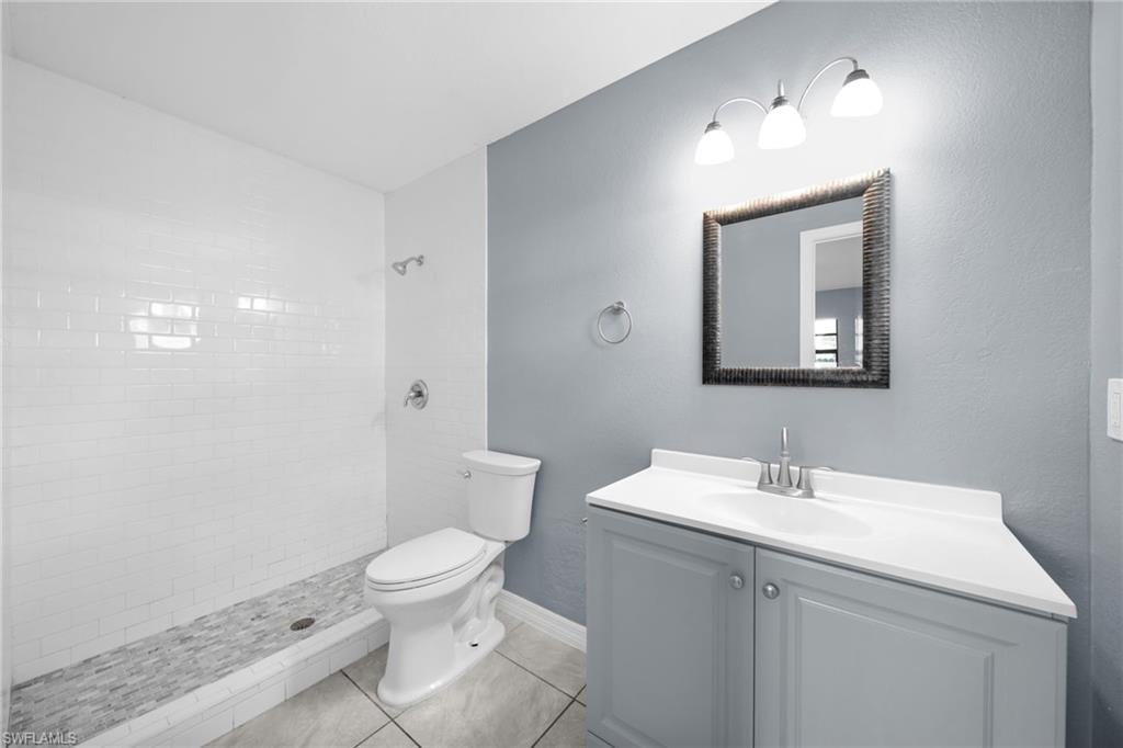 2085 E Tobago CIR photo 18