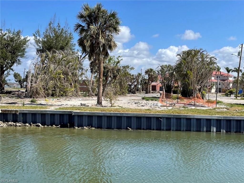 710 Matanzas CT photo 14