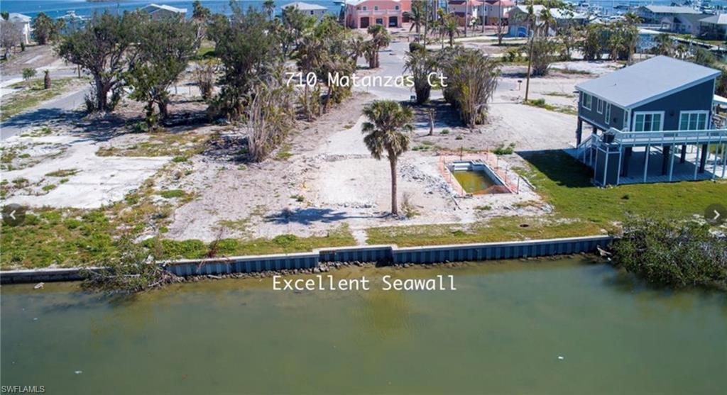 710 Matanzas CT photo 11