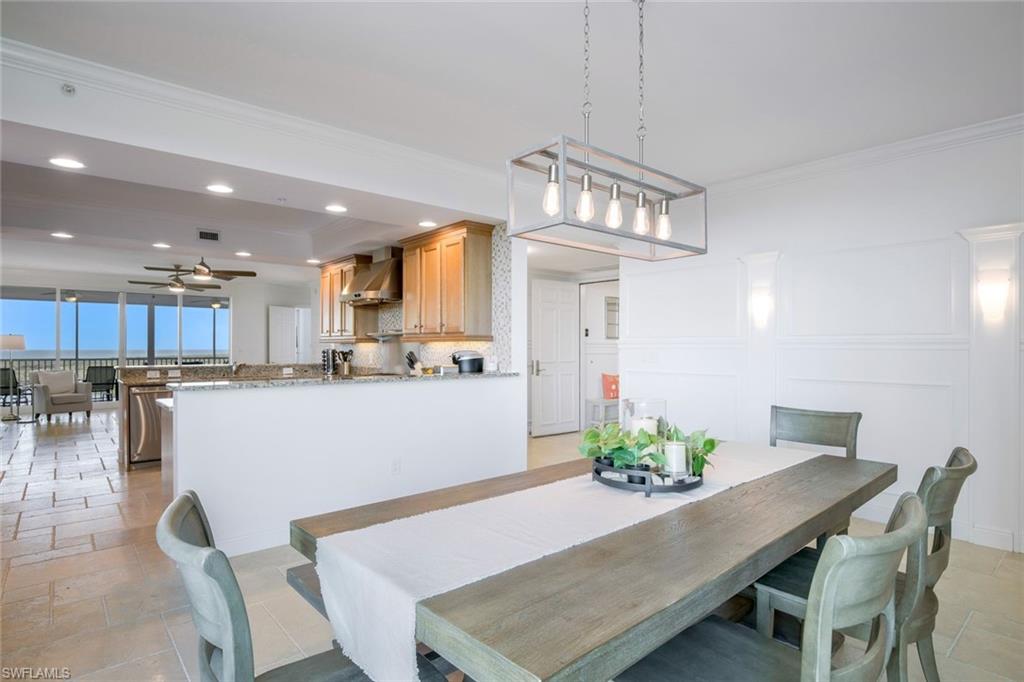 275 Indies WAY 1205 photo 8
