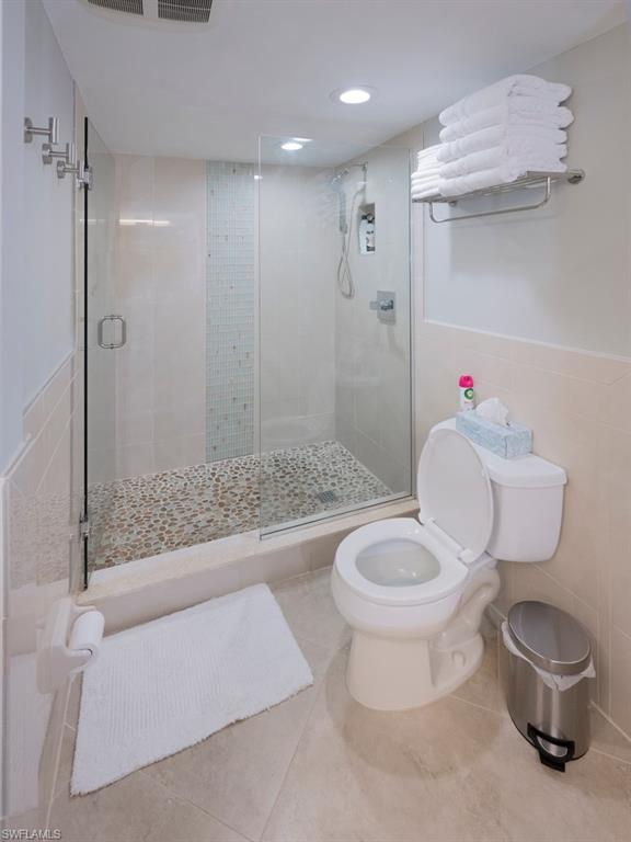 4001 Gulf Shore BLVD N 302 photo 15