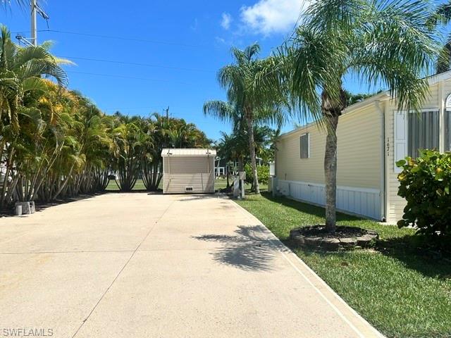1675 Diamond Lake CIR