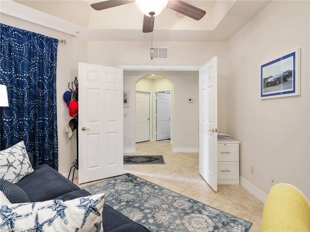 Bedroom / Den