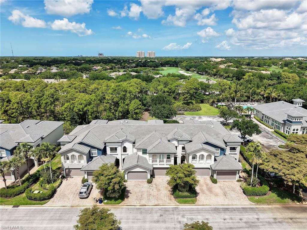 21522 Baccarat LN 102
