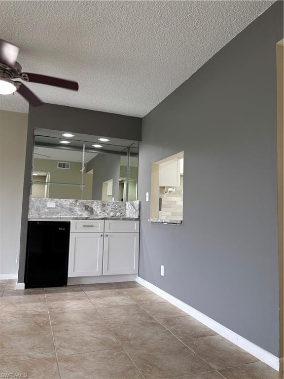 149 Palm DR 8617 photo 6