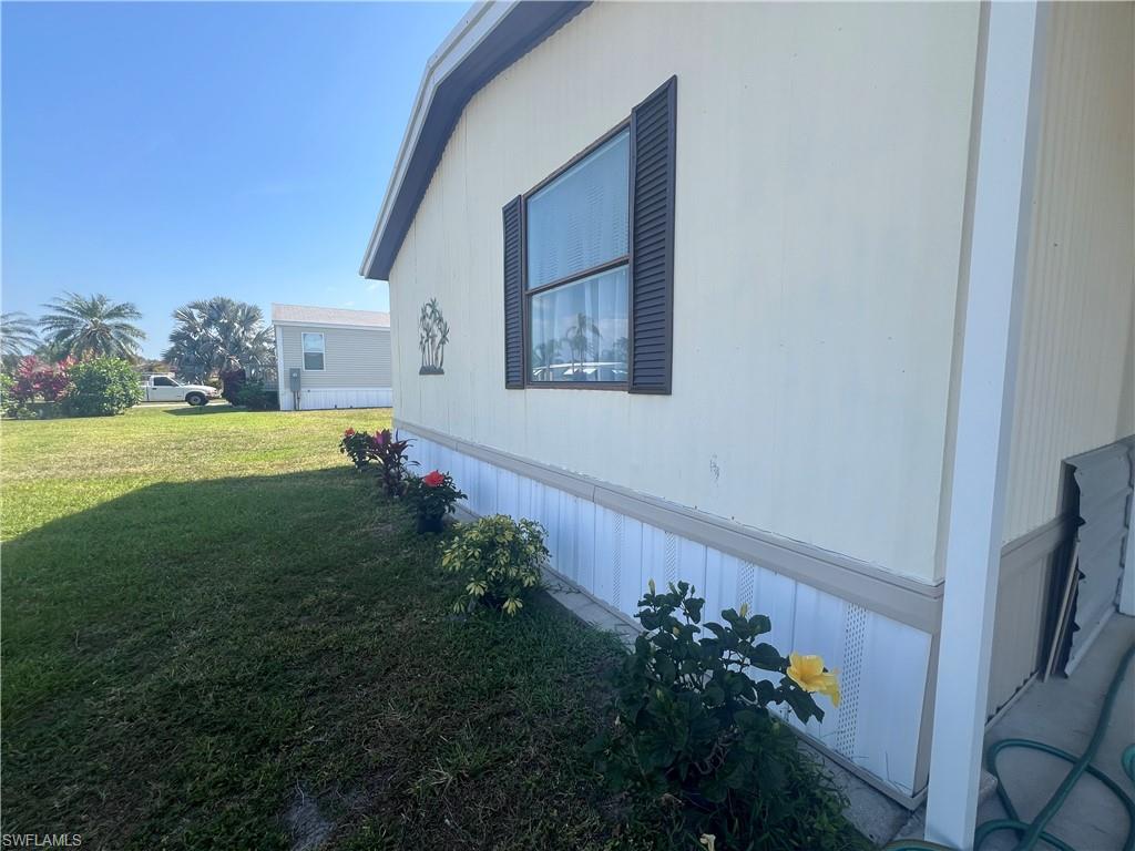 573 Cape Florida LN photo 28