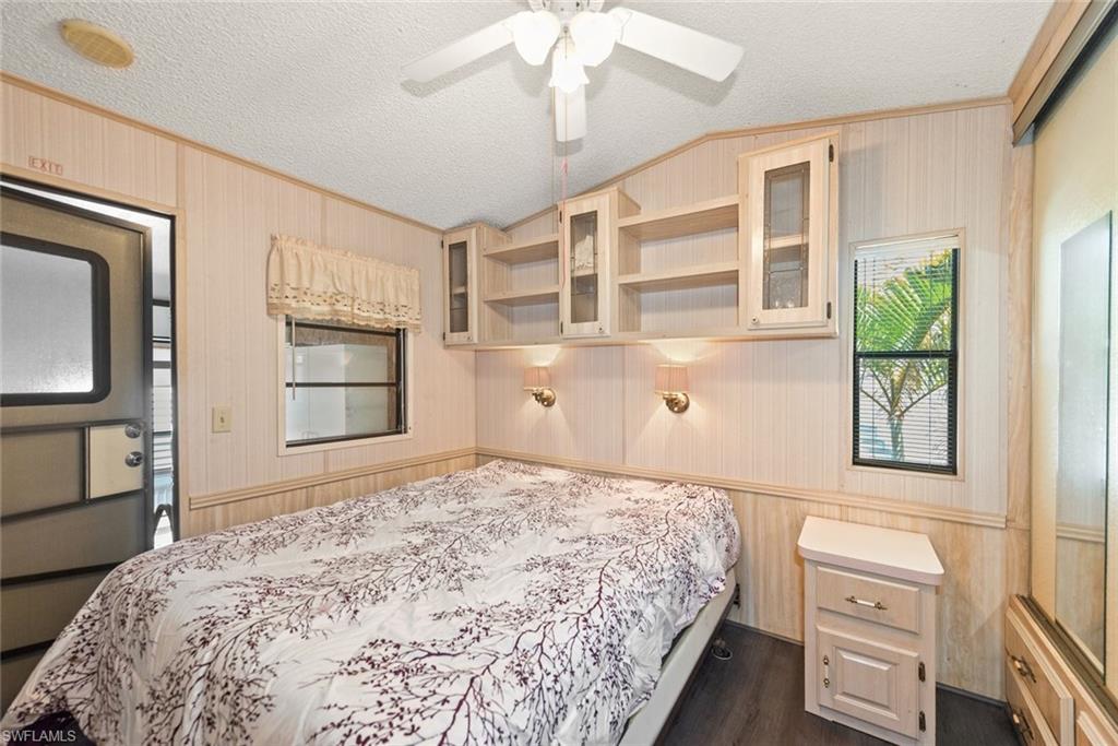 8571 Firwood DR photo 13