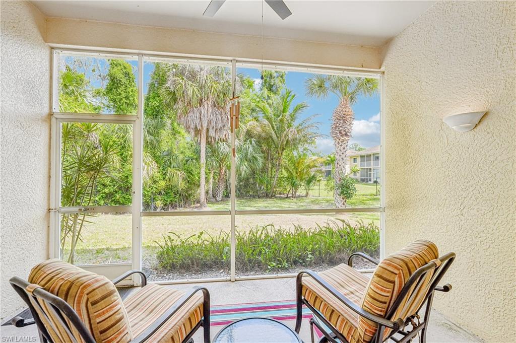Screened Lanai! Enjoy Your Morning Coffee or Evening Wine