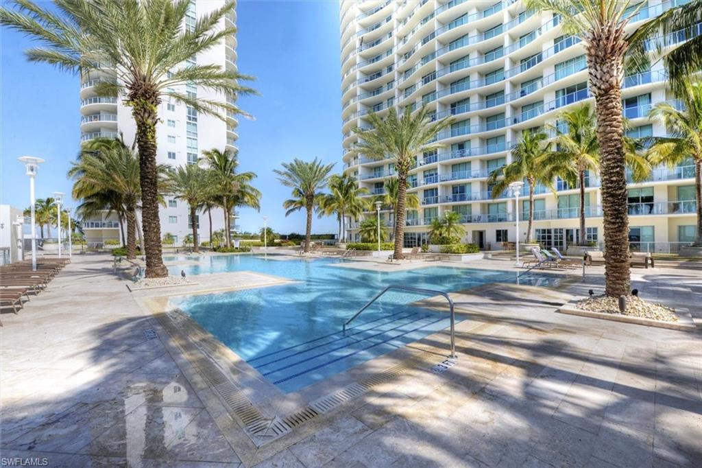 3000 Oasis Grand BLVD 407 photo 27