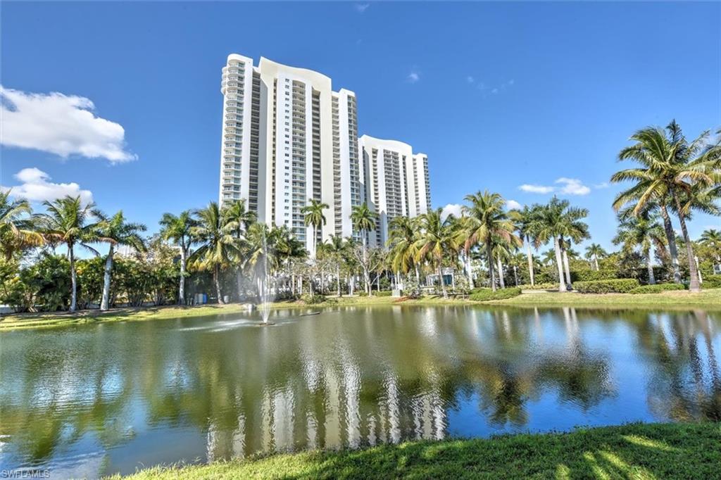 3000 Oasis Grand BLVD 407