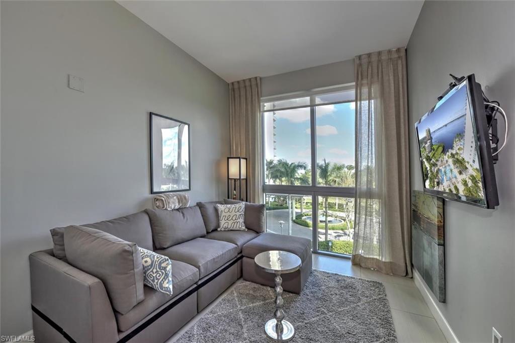 3000 Oasis Grand BLVD 407 photo 16