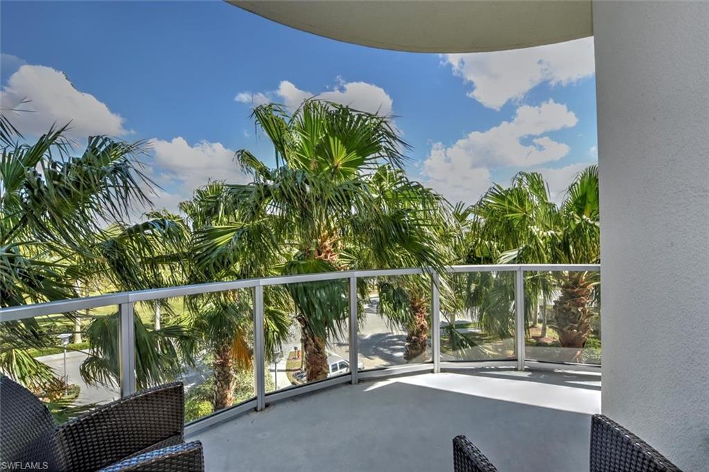 3000 Oasis Grand BLVD 407 photo 19