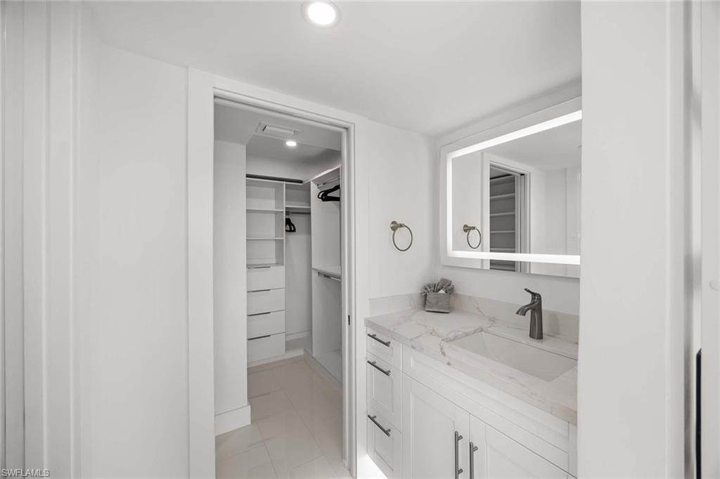 10475 Gulf Shore DR 162 photo 16