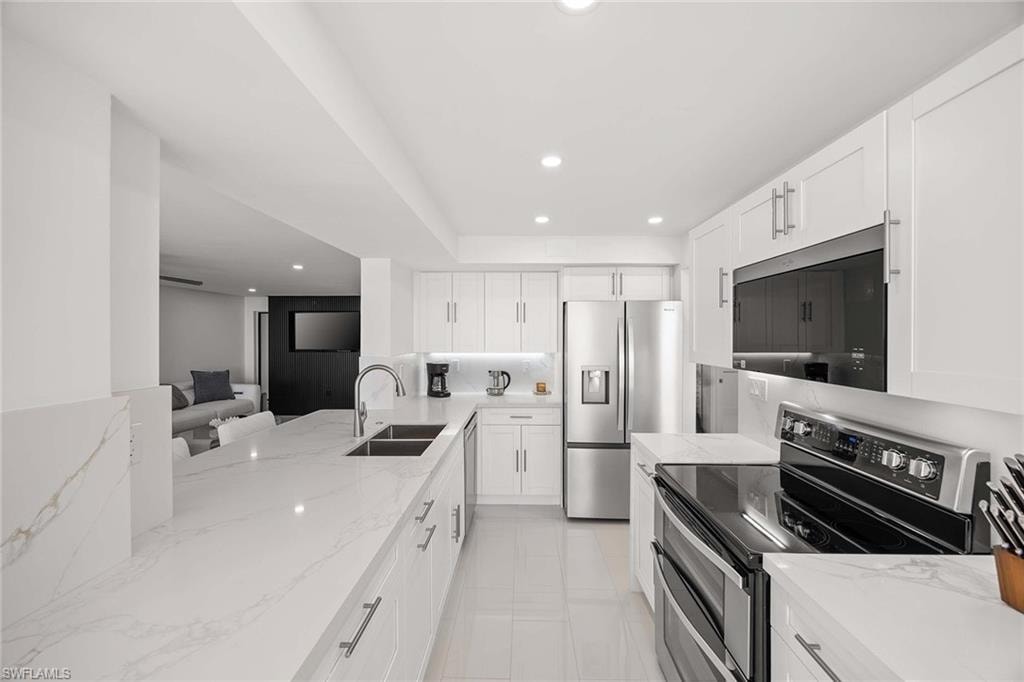 10475 Gulf Shore DR 162 photo 9