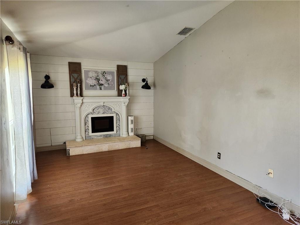 2508 NW 12th ST